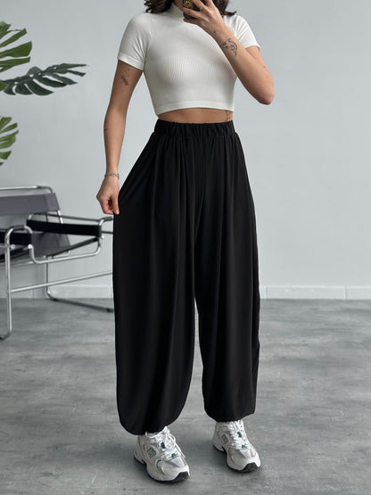 Solid Elastic Waist Carrot Pants